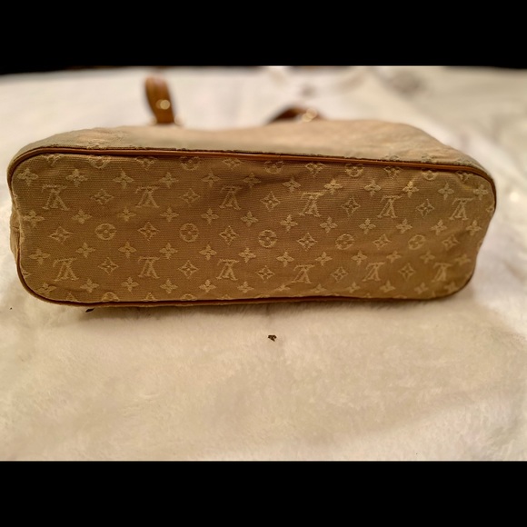 Louis Vuitton Beige Monogram Mini Lin Lucille GM - Picture 9 of 14